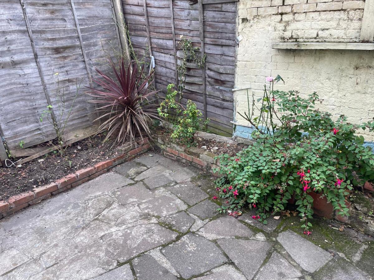 Friendly House Appartement Londen Buitenkant foto